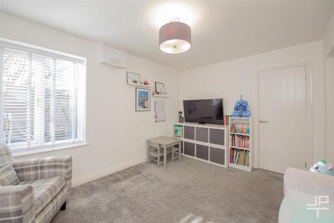 12 Edges Farm Close, Westhoughton, Bolton, BL5 2QY