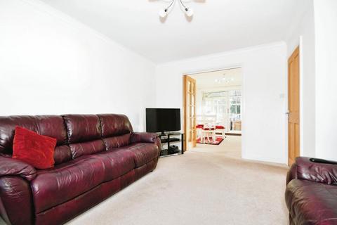 3 bedroom detached house for sale, Norwood Avenue, Hasland, Chesterfield, S41 0NH