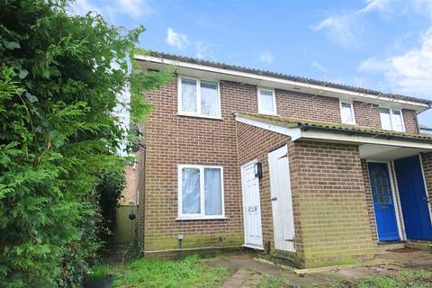 25 Penn Road, Datchet, Slough, SL3 9HS