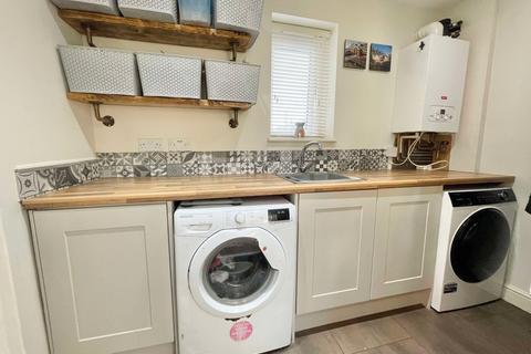 Holly Cottage Sower Carr Lane, Hambleton, Poulton-le-fylde, FY6 9DJ
