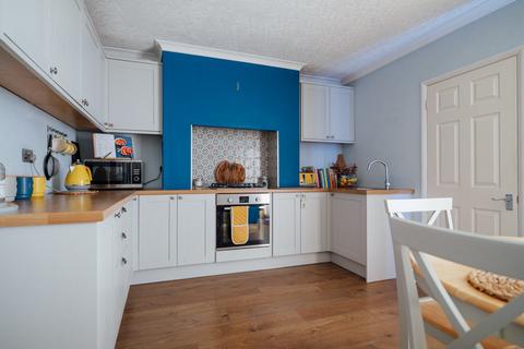 3 bedroom semi-detached house for sale, Worcester WR4