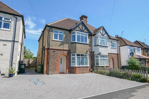 4 bedroom house to rent, Grantley Road, Guildford