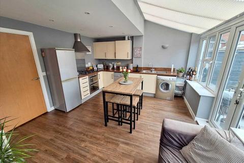 21 Burghfield Walk, Basingstoke, RG22 5AT