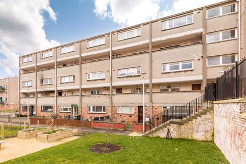 3 bedroom maisonette for sale, Northfield Drive, Edinburgh EH8