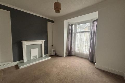3 bedroom end of terrace house for sale, Frondeg Terrace, Llanelli