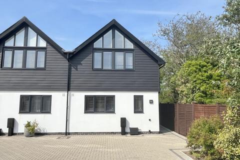 3 bedroom semi-detached house for sale, Middleton Road, Middleton-On-Sea, PO22