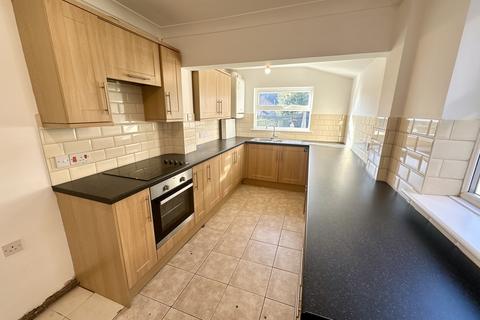 2 bedroom terraced house for sale, Melville Road, Ipswich IP4