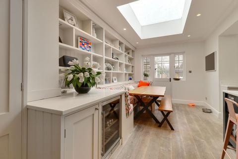 75 Hare Lane, Claygate, Esher, KT10 0QX