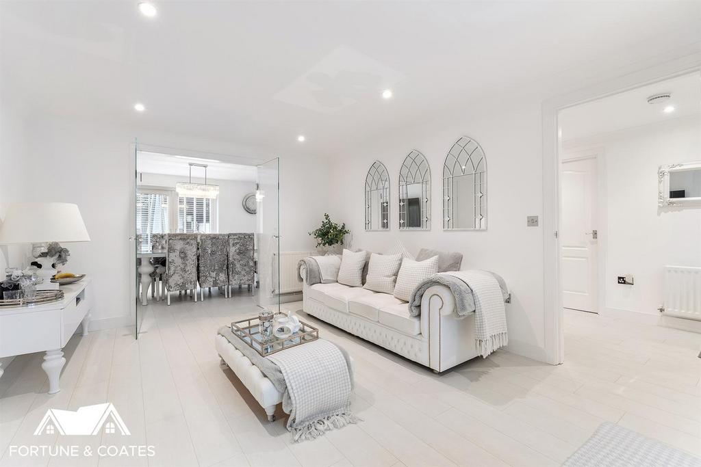 Rushton Grove 031.jpg