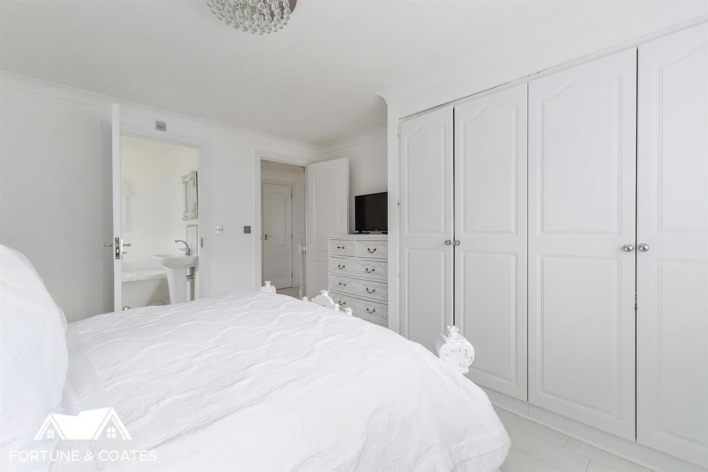 Rushton Grove 003.jpg