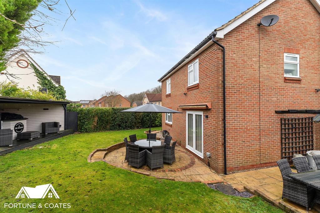 Rushton Grove 050.jpg