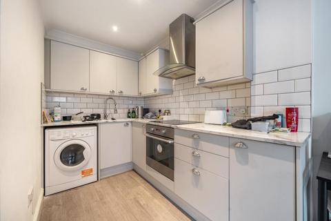 1 bedroom flat for sale, Newbury,  Berkshire,  RG14