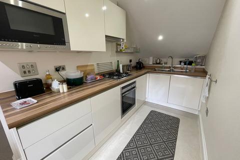 1 bedroom apartment to rent, Valency Drive, Northwood, HA6