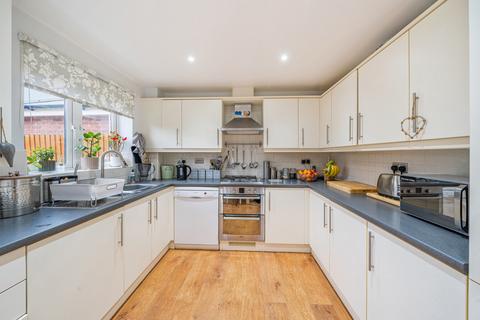 3 bedroom terraced house for sale, St. Michaels Close, Charlton Kings, Cheltenham