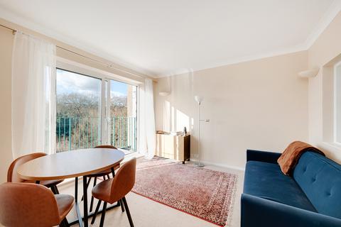 1 bedroom flat to rent, South Hill Park, Hampstead NW3