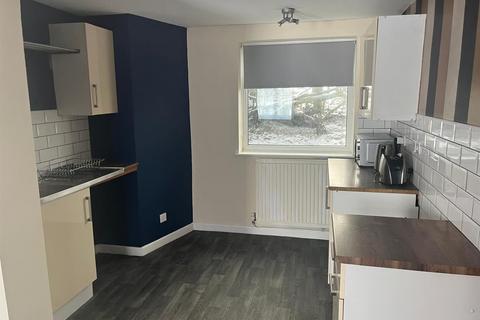 2 bedroom property to rent, Leek Road, Cellarhead