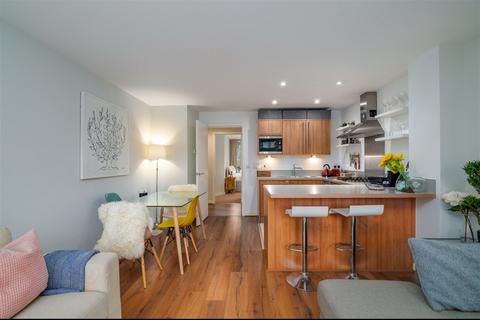 2 bedroom flat for sale, Vizion 7 London  N7 - Energy Rating C