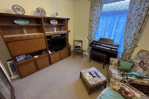 13 Arthur Street, Williamstown, Tonypandy, CF40 1ND