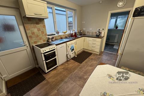 13 Arthur Street, Williamstown, Tonypandy, CF40 1ND