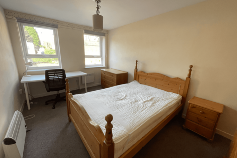 2 bedroom duplex to rent, Regent Street, Leamington Spa, CV32