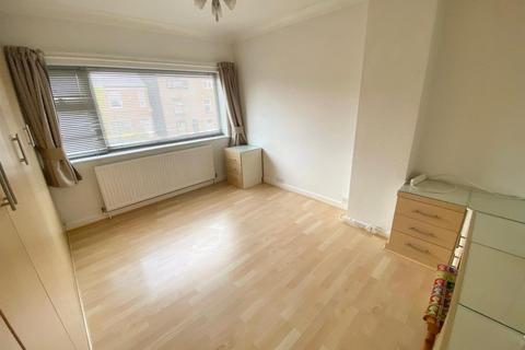 159 Crompton Road, Macclesfield, SK11 8EH