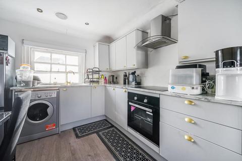 2 bedroom flat for sale, Newbury,  Berkshire,  RG14