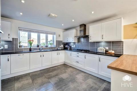 4 bedroom detached house for sale, Oldridge Road, Weymouth DT3