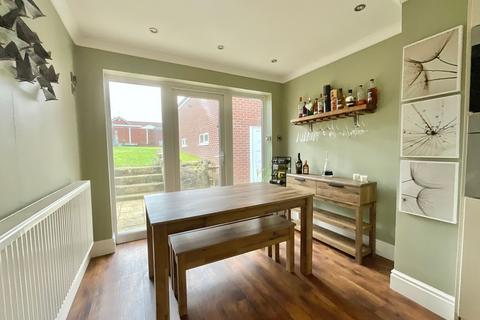 151 Barlaston Old Road, Stoke-on-trent, ST4 8HJ
