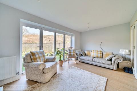 undefined, Hawkshead Road, Glossop, Derbyshire, SK13