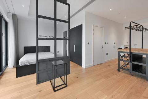 Studio for sale, Corson House, City Island Way, London, E14