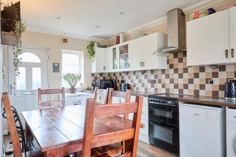 3 bedroom terraced house for sale, Brooks Road, Horsford