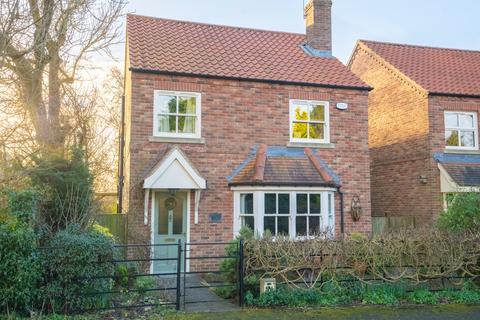 4 bedroom detached house for sale, York YO19