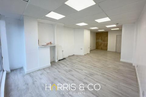 Shop to rent, Warren Street, Fleetwood, FY7