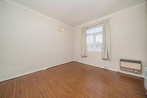 32 Ditton Hill Road, Long Ditton, Surbiton, KT6 5JD