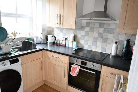 2 bedroom flat for sale, College Street, Kempston, Bedford, MK42