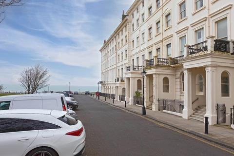 Adelaide Crescent, Hove