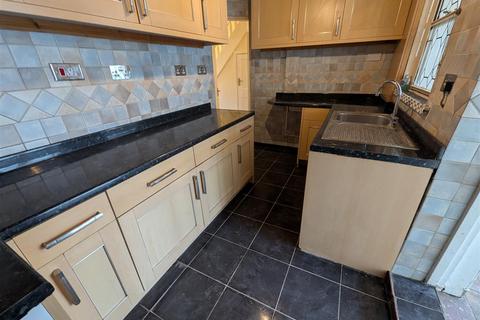 3 bedroom terraced house to rent, Feenan Highway, Tilbury