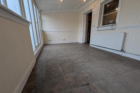 undefined, Feenan Highway, Tilbury