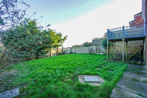 4 bedroom detached house for sale, Pine Avenue, Hastings