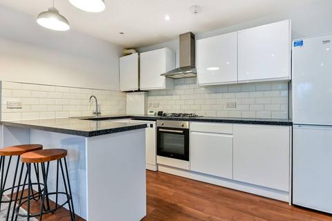 4 bedroom flat for sale, Surbiton Hill Park, Surbiton, KT5