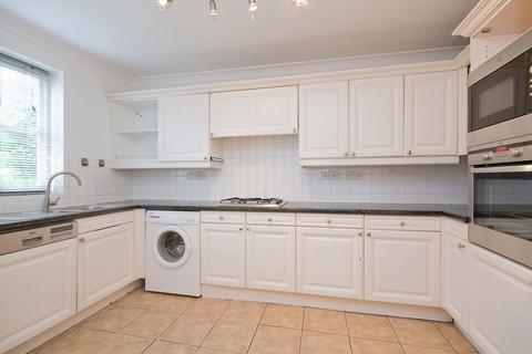 36 Fitzroy Crescent, London, W4 3EL
