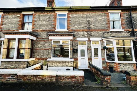 2 bedroom terraced house for sale, Newport Avenue, Selby