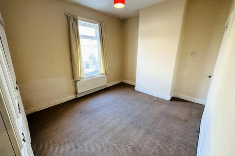 2 bedroom terraced house for sale, Newport Avenue, Selby