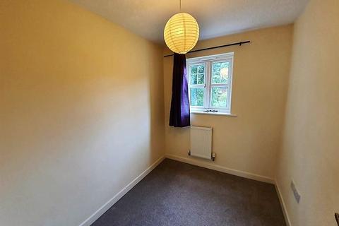 9 Broadoak Drive, Manchester, M22 8FW