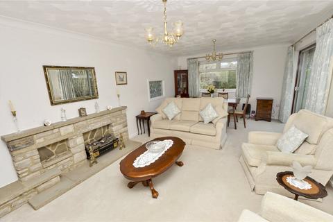 81 Arnold Road, West Moors, Ferndown, BH22 0JX