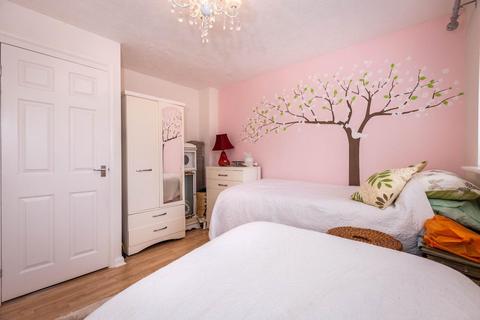 93 Crest Way, Portslade, Brighton, BN41 2EY