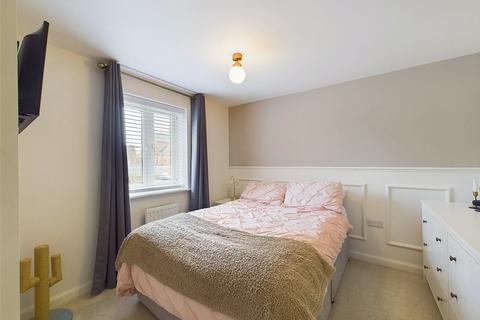 2 Hale Close, Tuffley, Gloucester, GL4 0WH