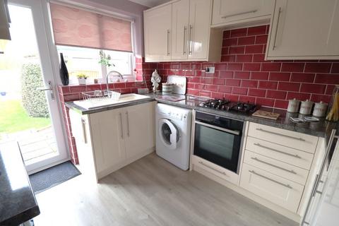 3 bedroom semi-detached house for sale, Wren Close, Leigh-on-Sea, SS9