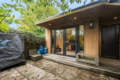 28 Alma Road, Carshalton, SM5 2PF