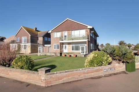 122 Marine Crescent, Goring By Sea, Worthing, BN12 4HR